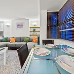 Semesterbostad Harbour Luxury 3br House By Altoluxo Short Lets Serviced With Free Wifi & Parking *