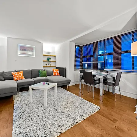 Harbour Luxury 3br House By Altoluxo Short Lets Serviced With Free Wifi & Parking