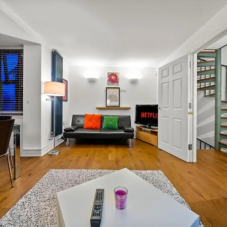 Harbour Luxury 3br House By Altoluxo Short Lets Serviced With Free Wifi & Parking Бристоль