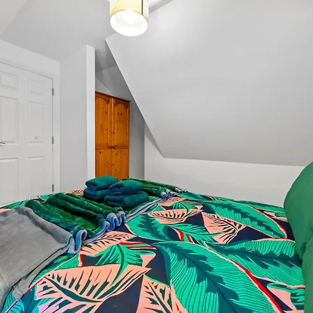 Harbour Luxury 3br House By Altoluxo Short Lets Serviced With Free Wifi & Parking Бристоль