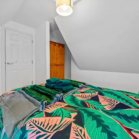 Harbour Luxury 3br House By Altoluxo Short Lets Serviced With Free Wifi & Parking *