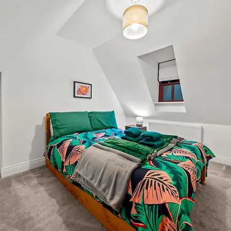 Harbour Luxury 3br House By Altoluxo Short Lets Serviced With Free Wifi & Parking