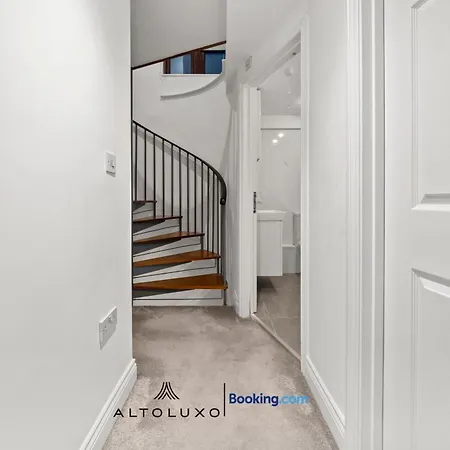 Harbour Luxury 3br House By Altoluxo Short Lets Serviced With Free Wifi & Parking Дом отдыха