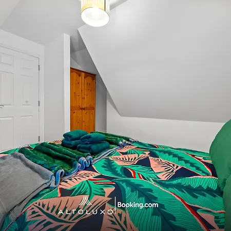Harbour Luxury 3br House By Altoluxo Short Lets Serviced With Free Wifi & Parking Дом отдыха Бристоль