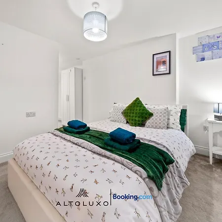 Harbour Luxury 3br House By Altoluxo Short Lets Serviced With Free Wifi & Parking Дом отдыха *