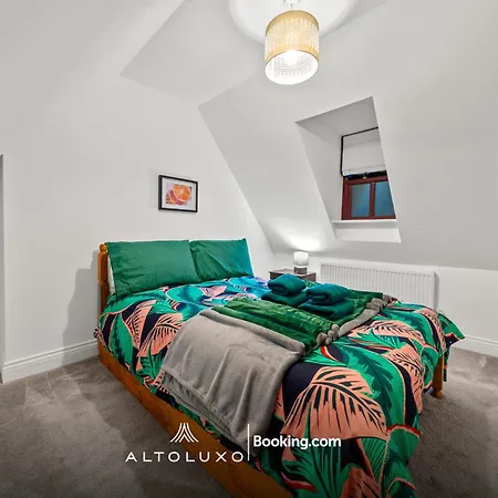 Harbour Luxury 3br House By Altoluxo Short Lets Serviced With Free Wifi & Parking Дом отдыха Бристоль